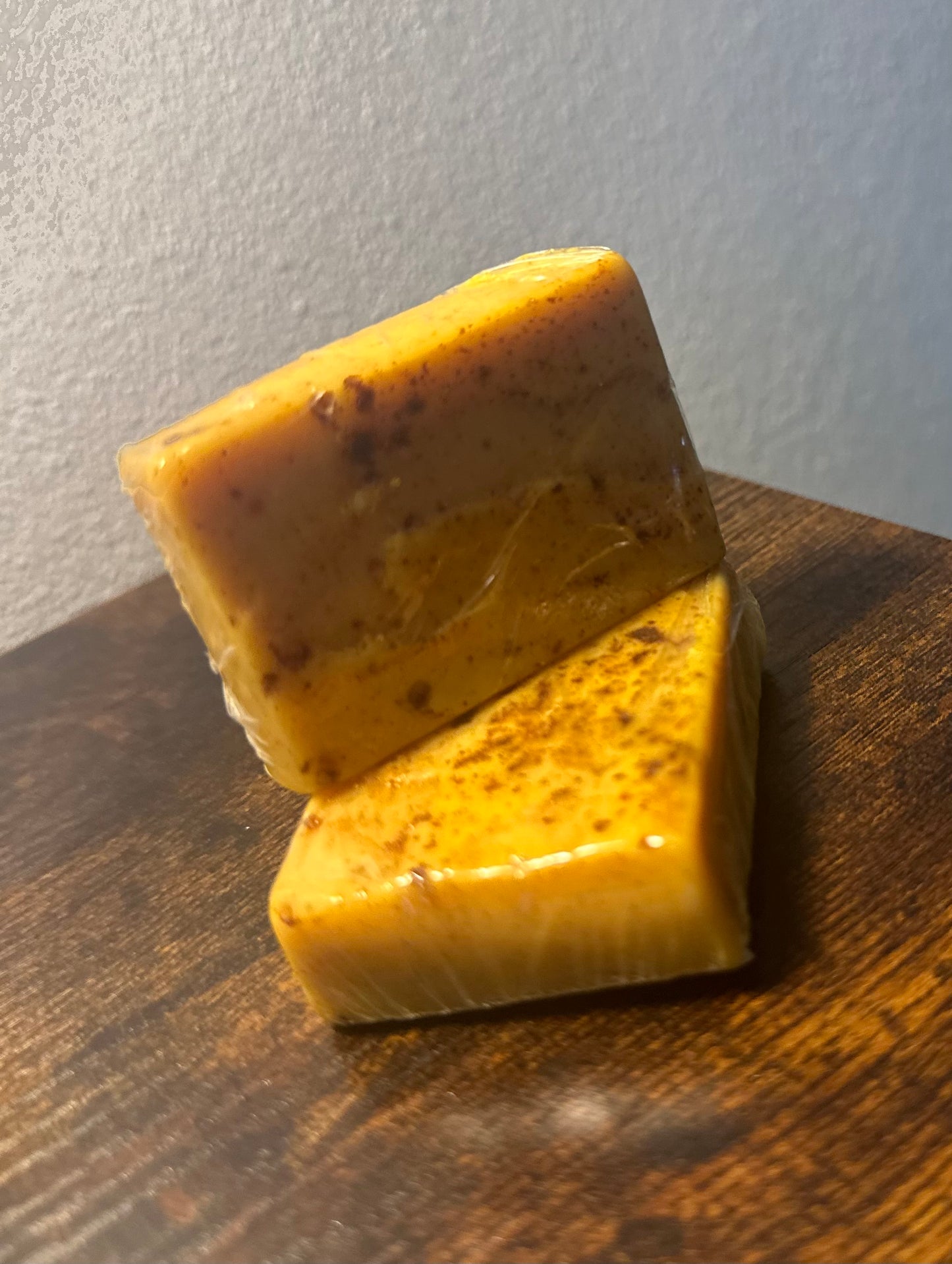 MINI TURMERIC & CINNAMON SOAP